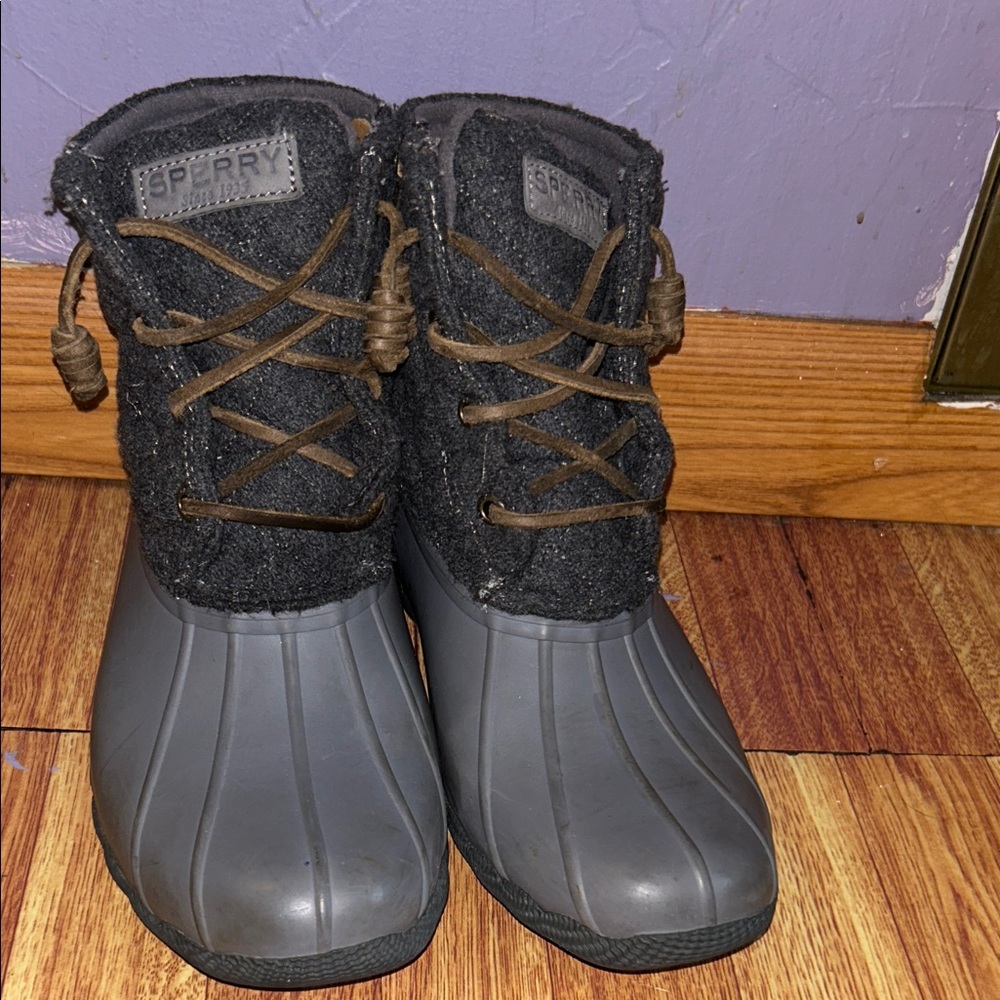 Sperry Charcoal and Dark Gray Boots